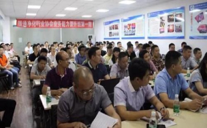 聚焦產(chǎn)業(yè)扶貧，歐博空調(diào)與贛縣長洛鄉(xiāng)精準(zhǔn)對接