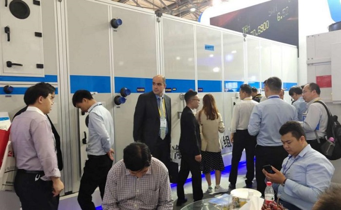 “欲戴王冠，必承其重”，——歐博空調(diào)將以無畏的信心和激情浴火前行